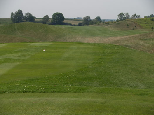 Third hole at Golfer's Dream Golf Club