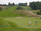 View down onto the green at the nineth (36kb)
